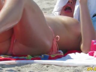 Passionate Amateur Big Boobs Teens Voyeur Beach mov