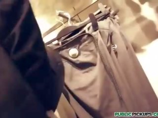 Blonde amateur has porn in stores changing room