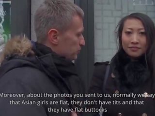 Kanyargós segg és nagy cicik ázsiai barátnő sharon lee kezdődik nekünk felfedez vietnámi sodomy