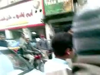 مراهق قتال في gulberg لاهور - موقع youtube