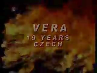 19 שנה ישן vera מן צ'כית מקבל באורגיה