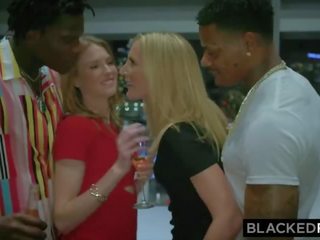 Blackedraw mona wales og ashley lane ha bbc når deres husbands er ut av byen