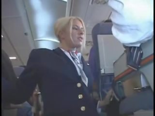 Riley evans amerikaans stewardess sensational afrukken
